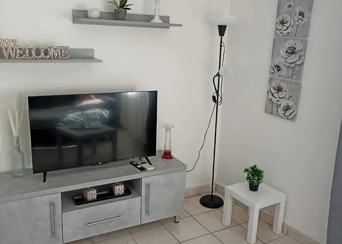 Apartment Helena's 2 *